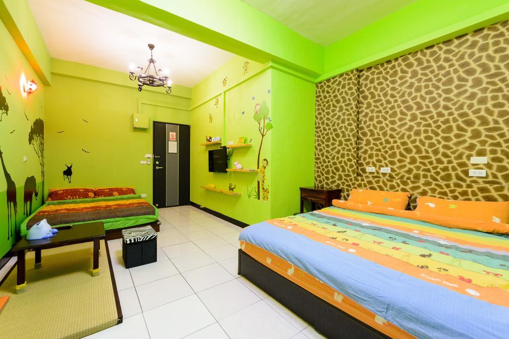 Play House Hotel Tainan Luaran gambar