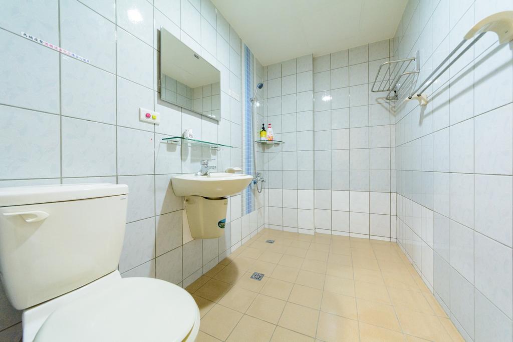 Play House Hotel Tainan Luaran gambar
