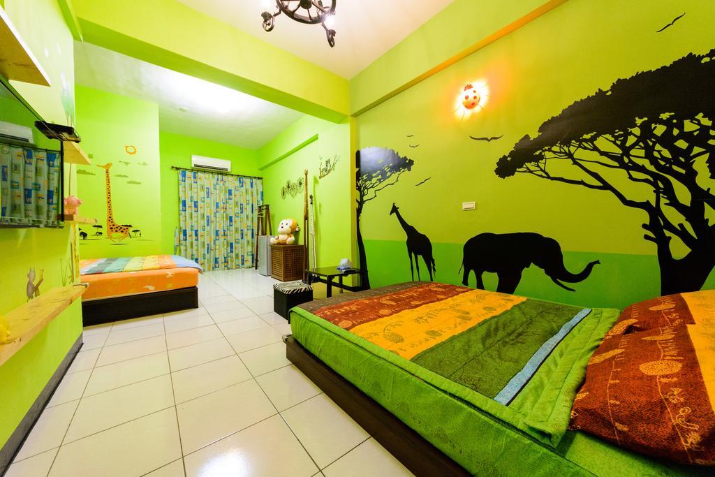 Play House Hotel Tainan Luaran gambar