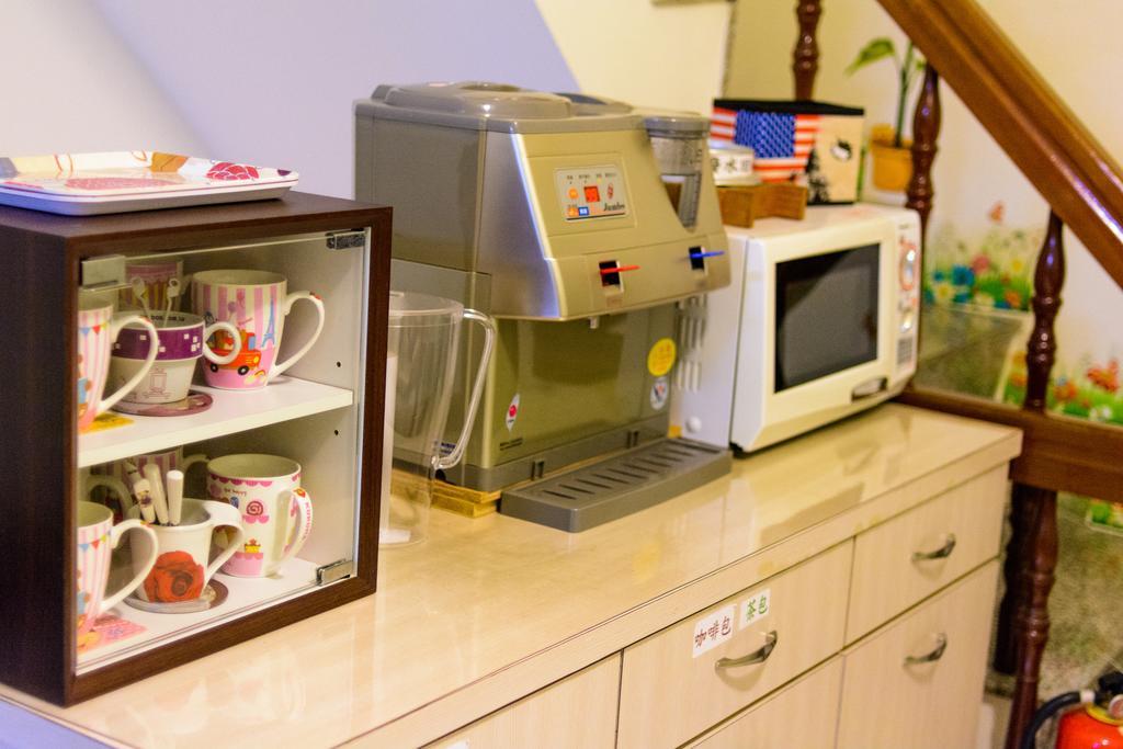 Play House Hotel Tainan Luaran gambar
