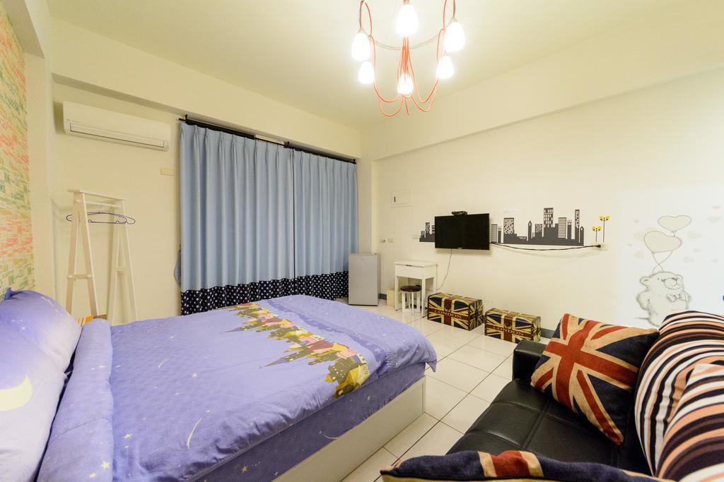 Play House Hotel Tainan Luaran gambar