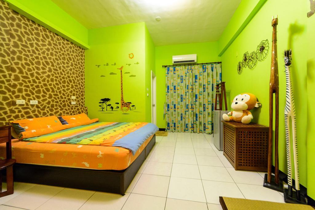 Play House Hotel Tainan Luaran gambar