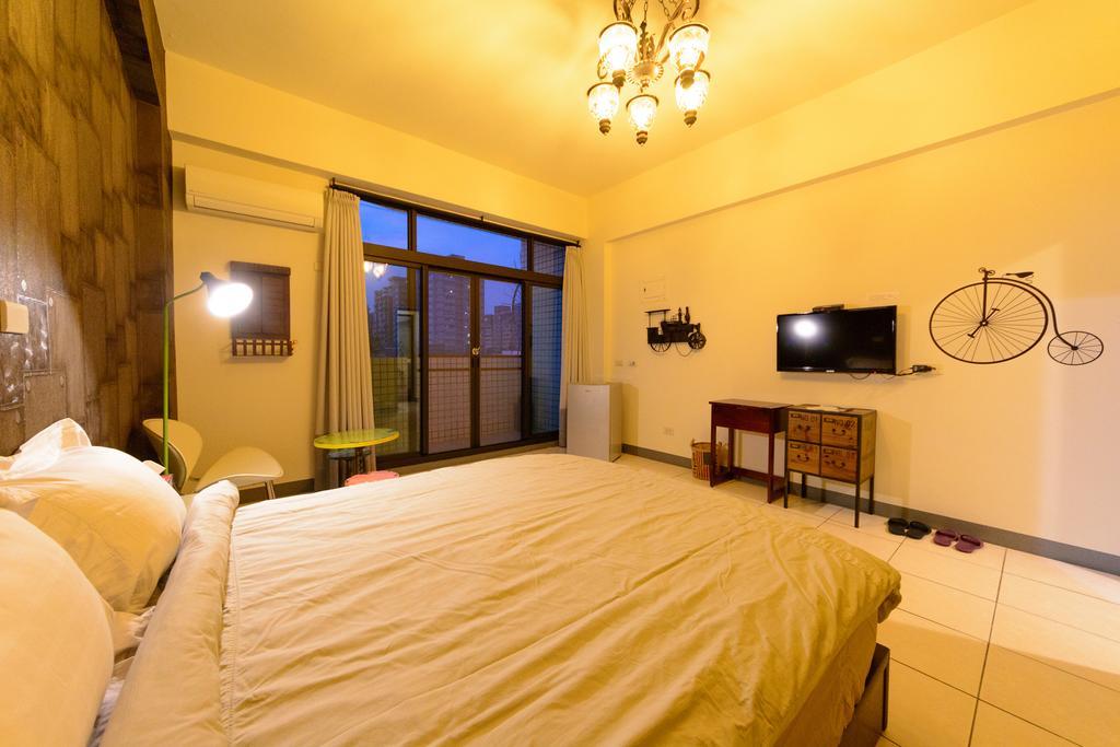 Play House Hotel Tainan Luaran gambar